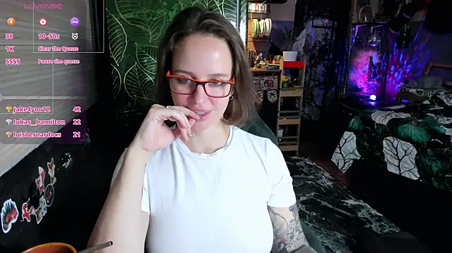 LisaFoxy_y stripchat live cam model