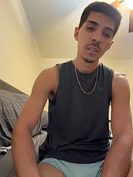 WavyAlloy30 stripchat live cam model