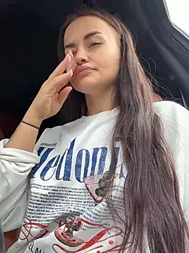 AngelinaTeller stripchat live cam model