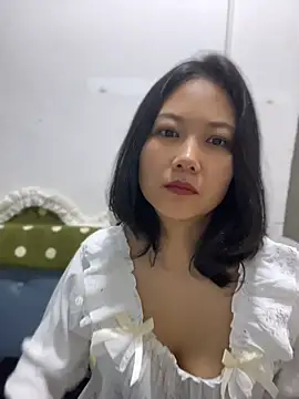 cucu25671 stripchat live cam model