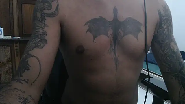 Azklar stripchat live cam model
