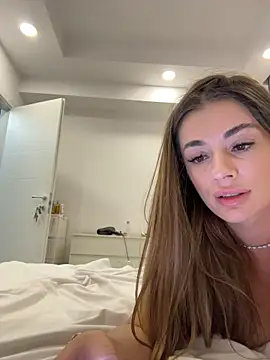 IsabellaEtthan stripchat live cam model