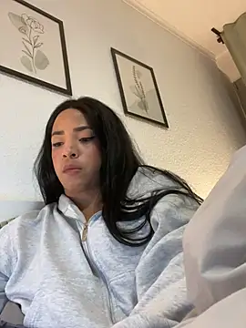 Kylie_martinez stripchat live cam model