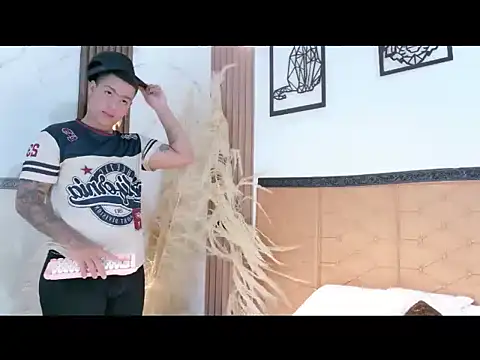 AustinThompsonn stripchat live cam model
