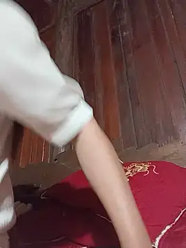 Mama-lala stripchat live cam model