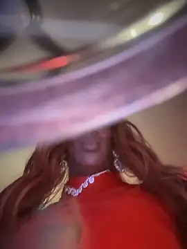 Motherbigbus stripchat live cam model