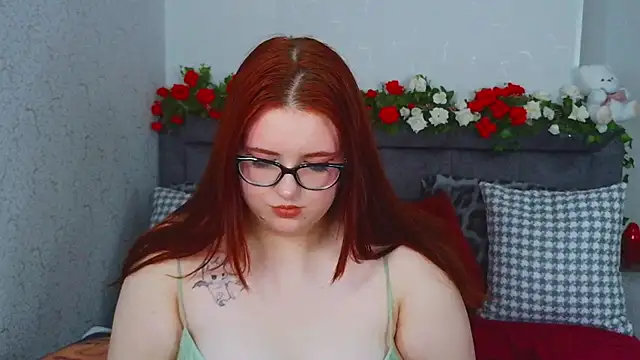 _Gingerfox_ stripchat live cam model