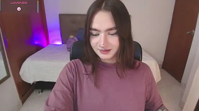 Miley_Baker stripchat live cam model