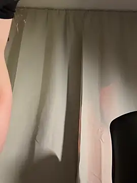 curchez_ stripchat live cam model