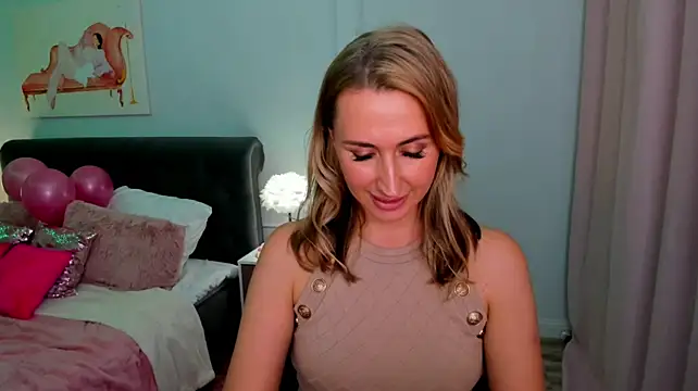 PassionGlow stripchat live cam model