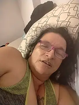 consentidamummy09 stripchat live cam model