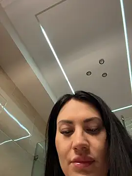 Wet__Bunny stripchat live cam model