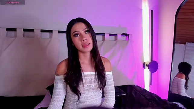 Valee_miller stripchat live cam model