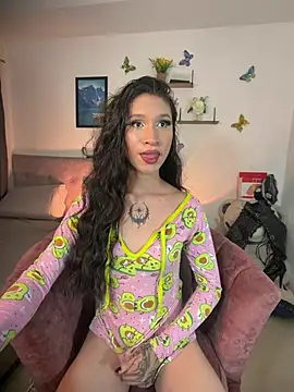 EnchantressFuckXxx stripchat live cam model