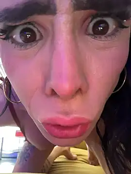 Mydreams69 stripchat live cam model