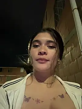 _Pao_ stripchat live cam model