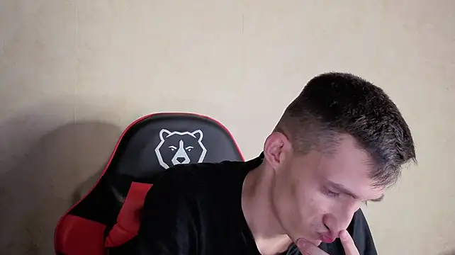 touch_me7 stripchat live cam model