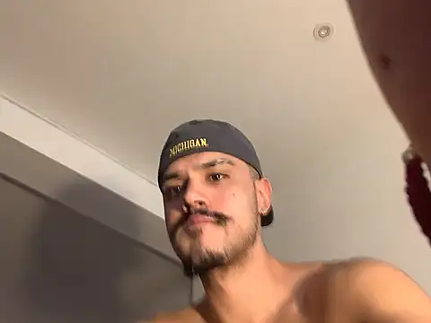 machoquetepicha stripchat live cam model