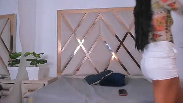 angelkyraasm stripchat live cam model