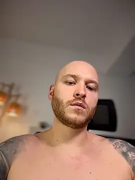 AdamMeyer_10 stripchat live cam model