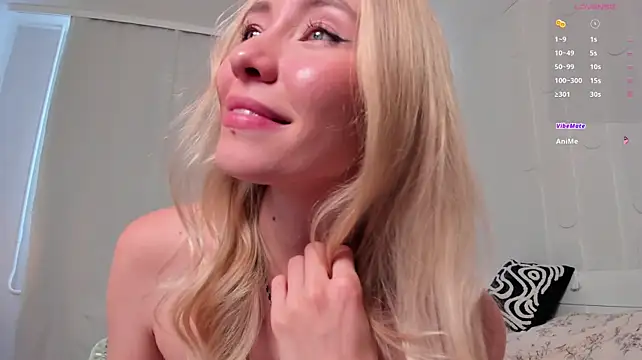DanaCandy stripchat live cam model