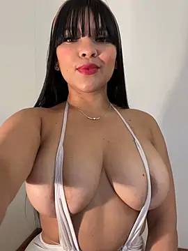 BrendaCrean stripchat live cam model