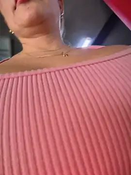 DIANITA_1988 stripchat live cam model
