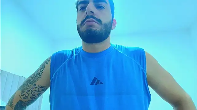 thomas_gun stripchat live cam model