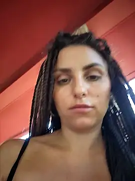 Izabella_Bella stripchat live cam model