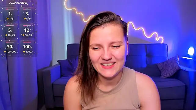 MelindaTin stripchat live cam model