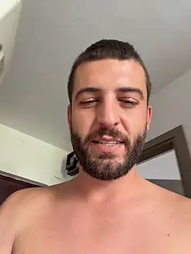Pablo_Hornyguy95 stripchat live cam model