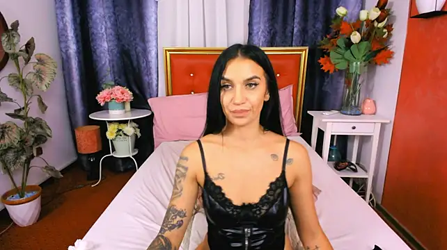 LiaSummers stripchat live cam model