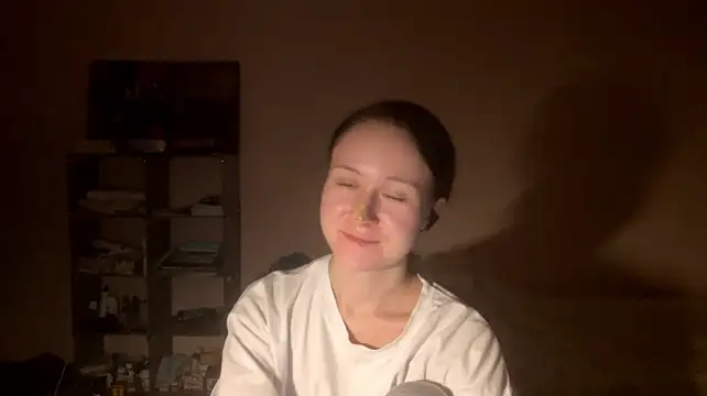 RukiyaLowland stripchat live cam model