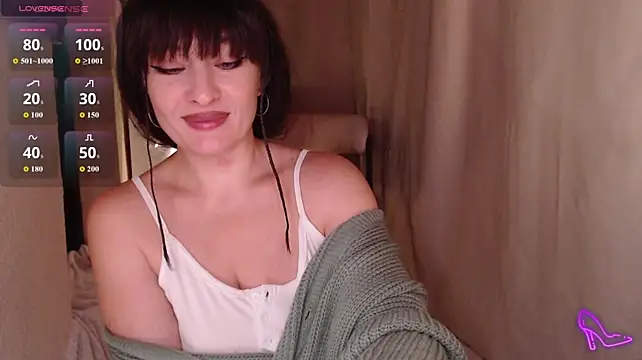 Zeeeme stripchat live cam model