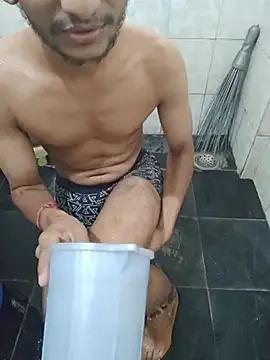 yung_cplz stripchat live cam model