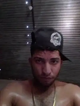 Damonlatino stripchat live cam model