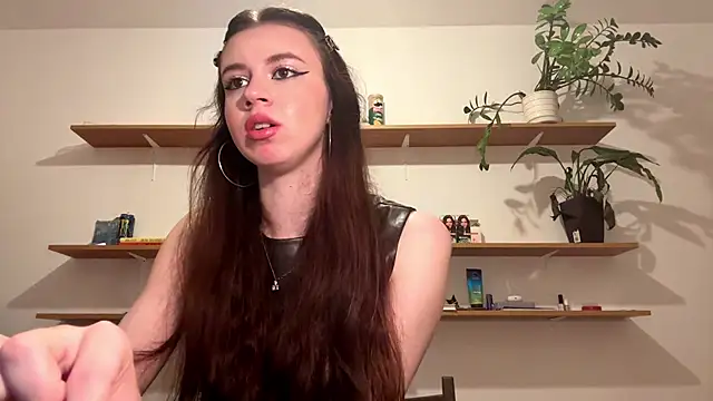 LaureJoliet stripchat live cam model