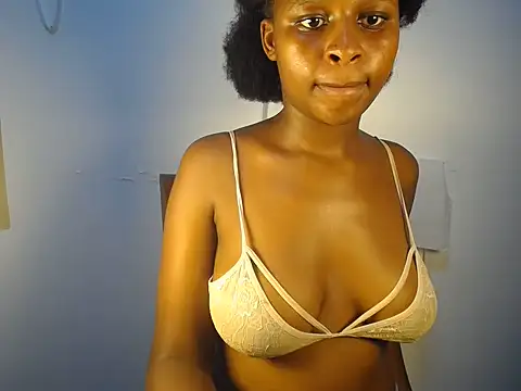 babygirl_aurora8 stripchat live cam model