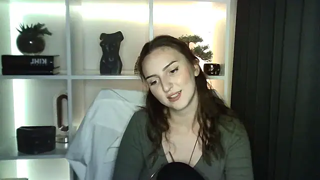 X_Alisa stripchat live cam model