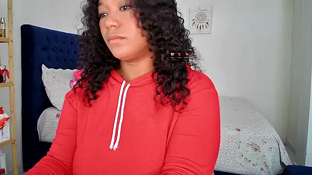 AVAsParadise stripchat live cam model