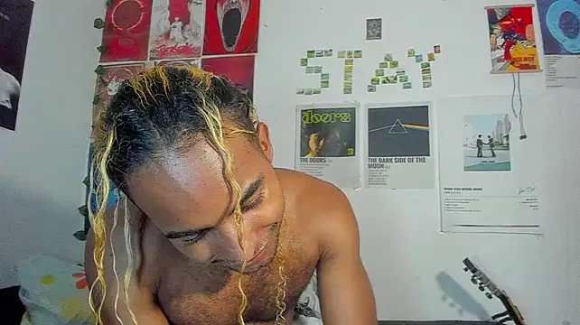 salvatore_amator stripchat live cam model