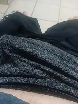 Kiean stripchat live cam model