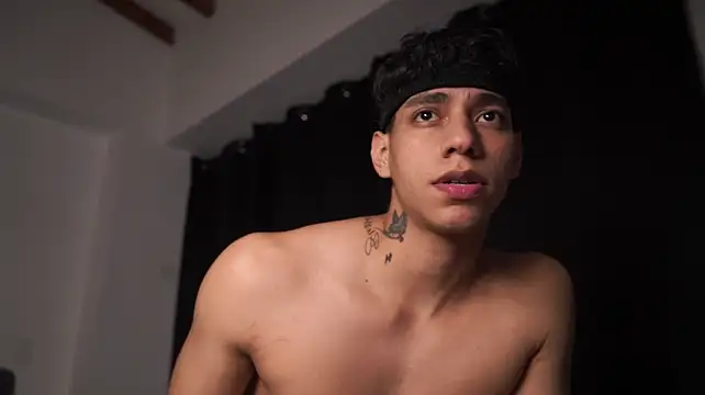 Josep_Davies stripchat live cam model