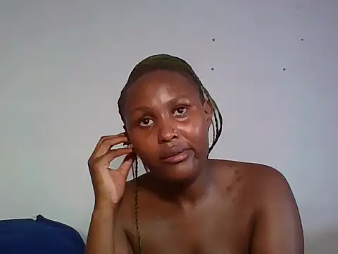 Brunette_blonde stripchat live cam model