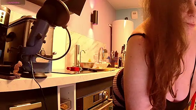 Endrocleia stripchat live cam model