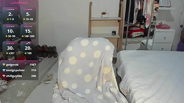 abdelsolis stripchat live cam model