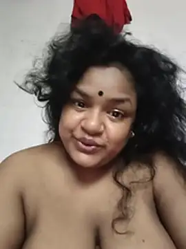 Deborbhavi222 stripchat live cam model