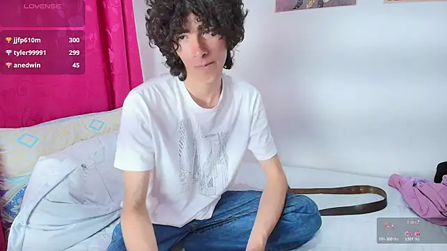 Nude_Boy18 stripchat live cam model