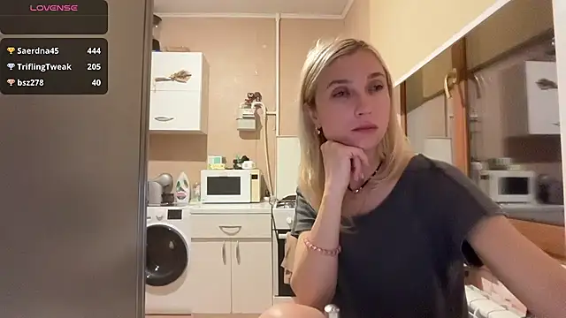 AngelJeni stripchat live cam model