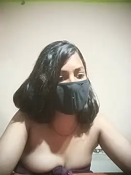 Golden_Mohini stripchat live cam model